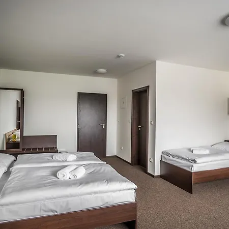 Na Farmě Hotel 3*