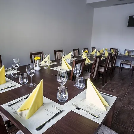 Na Farmě Hotel 3*