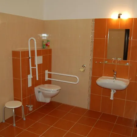 Hotel Na Farmě Chotovice