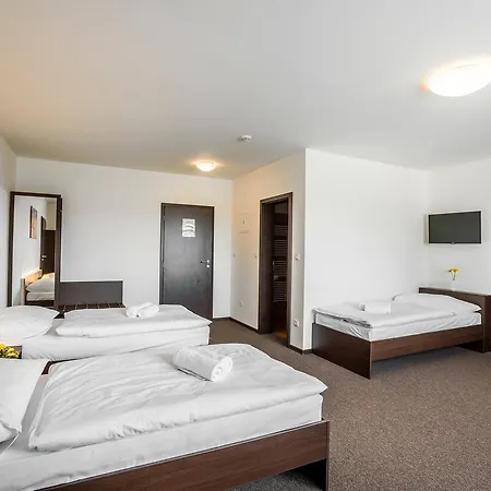 Hotel Na Farmě 3*